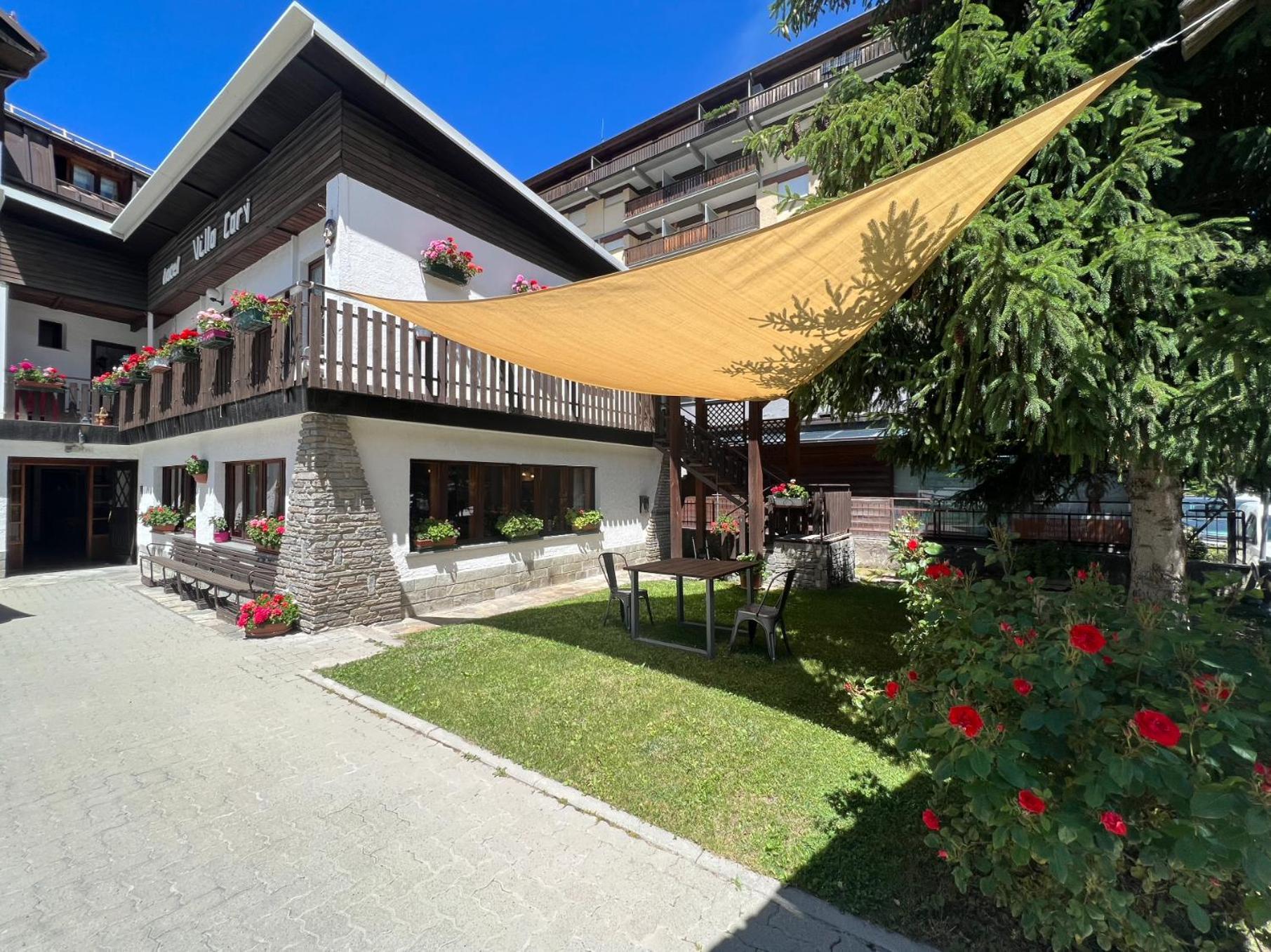 Hotel Villa Cary Sauze D'Oulx Exterior photo