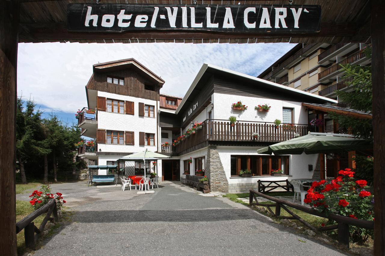 Hotel Villa Cary Sauze D'Oulx Exterior photo